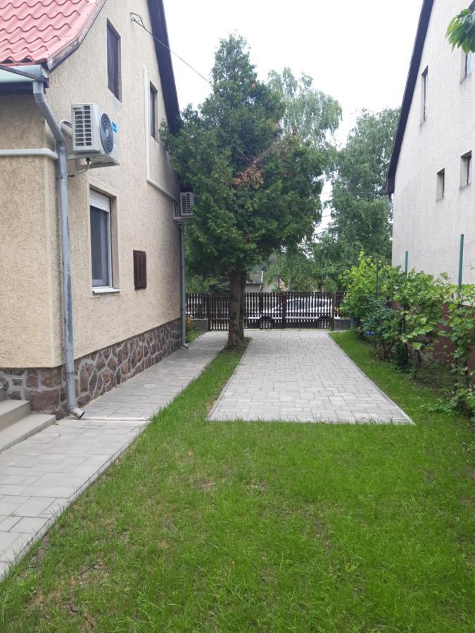 Arany Apartman Zsory Mezőkövesd Екстериор снимка