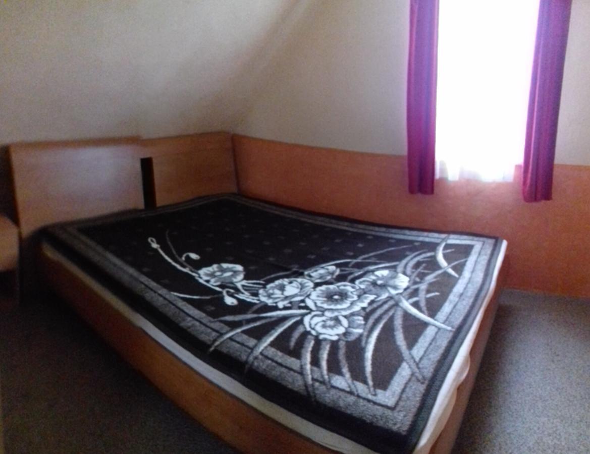 Arany Apartman Zsory Mezőkövesd Екстериор снимка